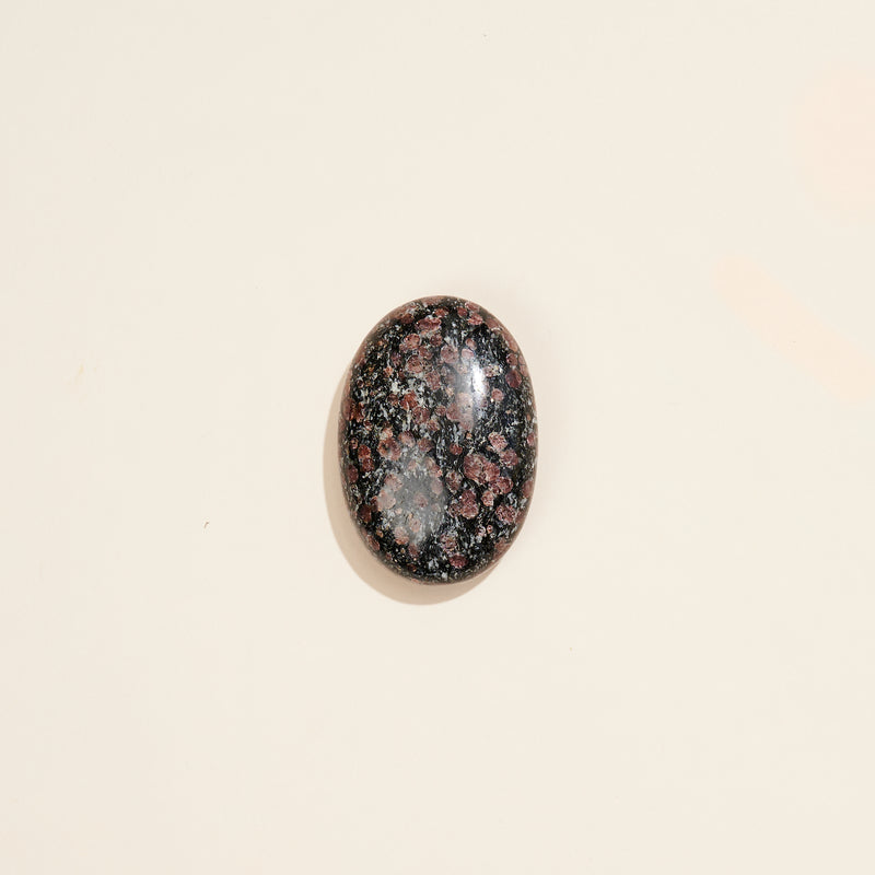Spinel Palm Stone